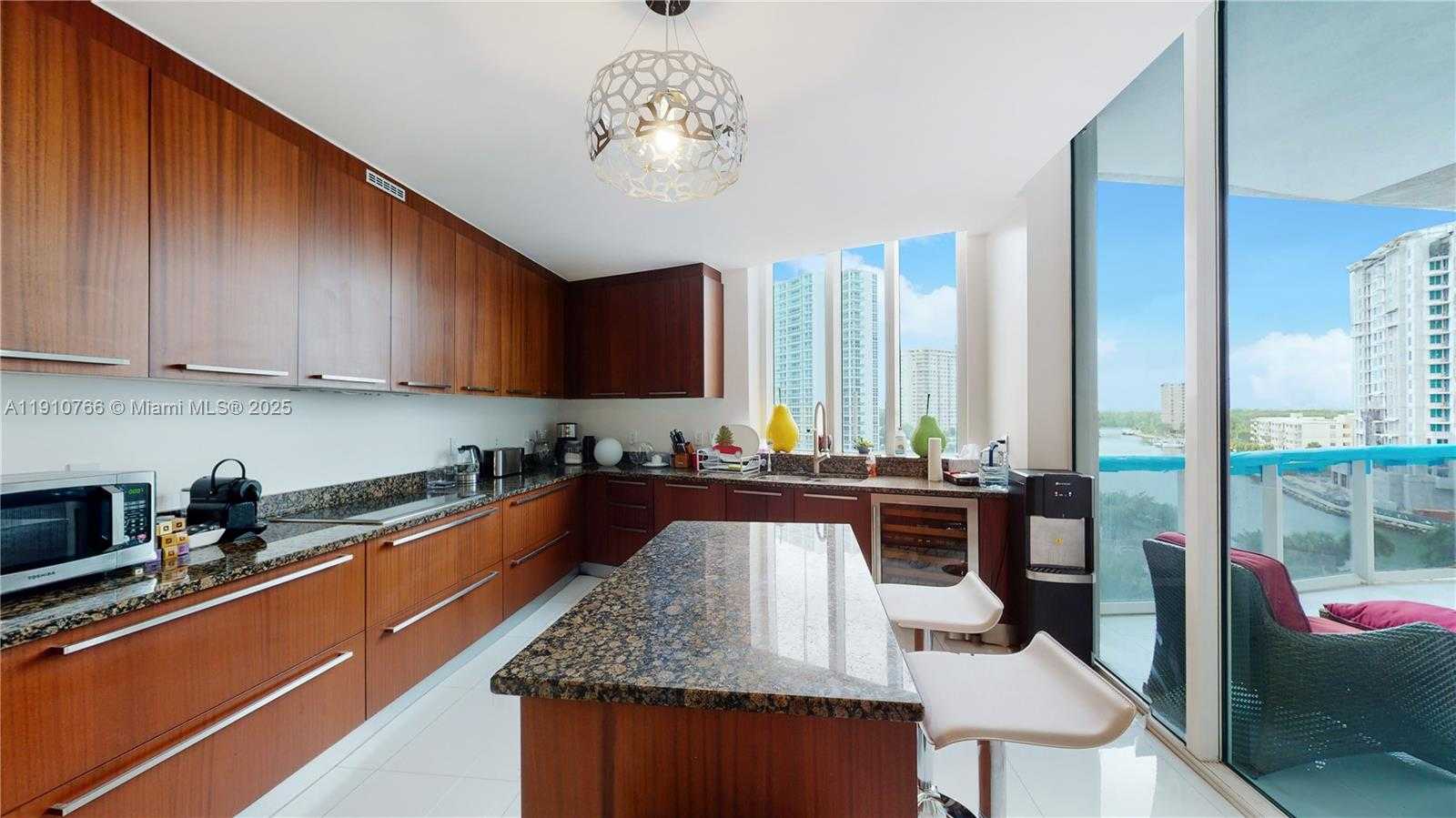 Small Image of 15811 COLLINS AVE #504, Sunny Isles Beach Number 3