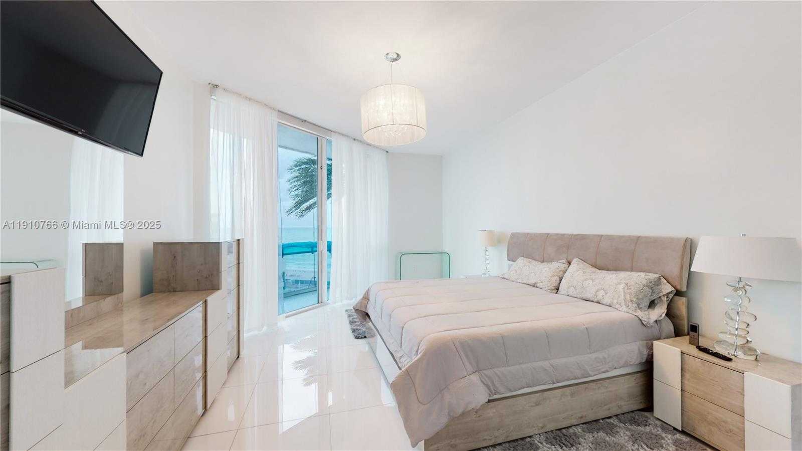 Small Image of 15811 COLLINS AVE #504, Sunny Isles Beach Number 7
