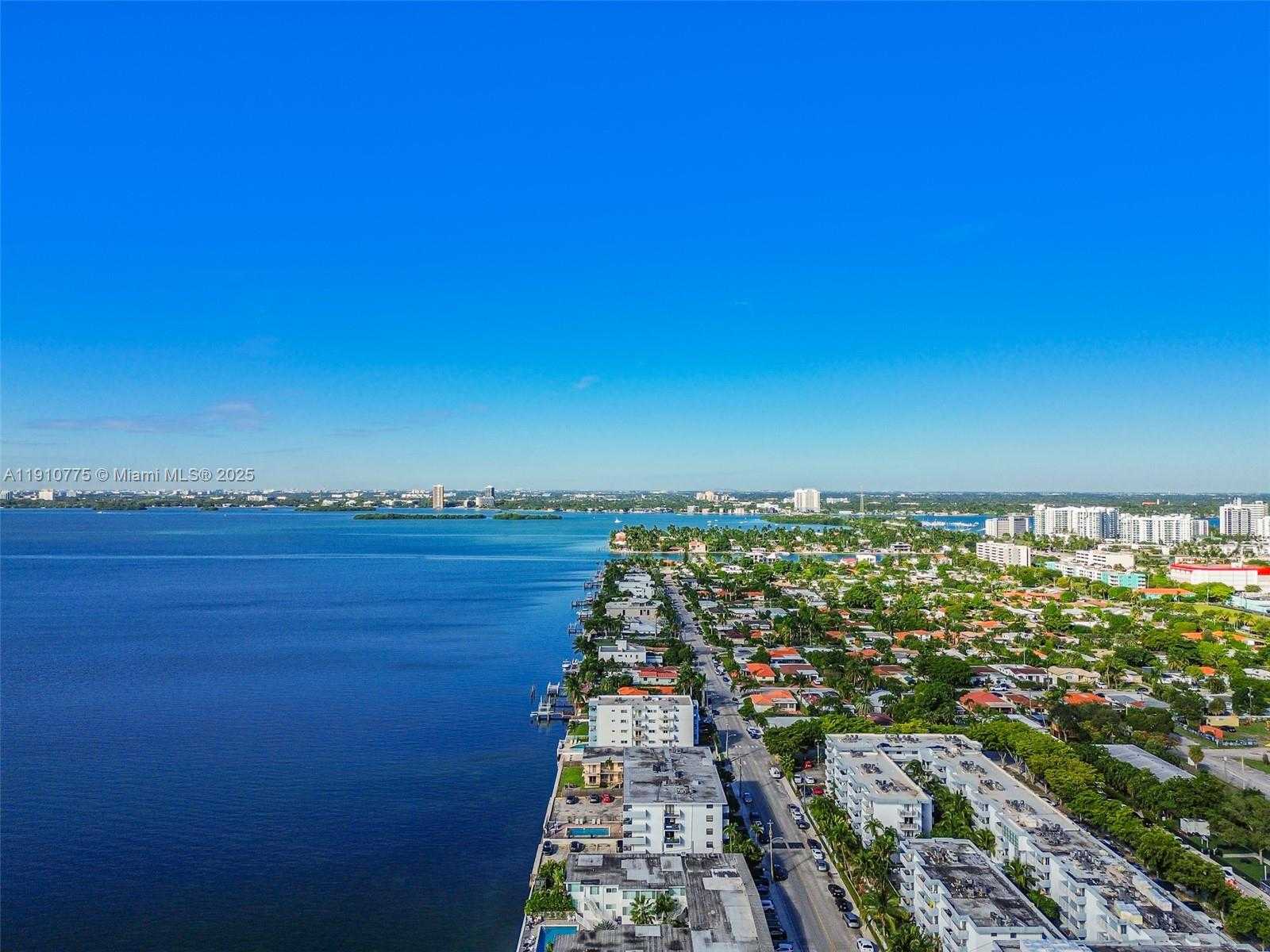 Small Image of 1820 SOUTH TREASURE DR #203D, North Bay Village Number 31