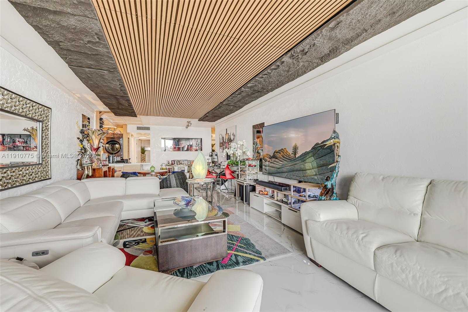 Small Image of 1820 SOUTH TREASURE DR #203D, North Bay Village Number 9