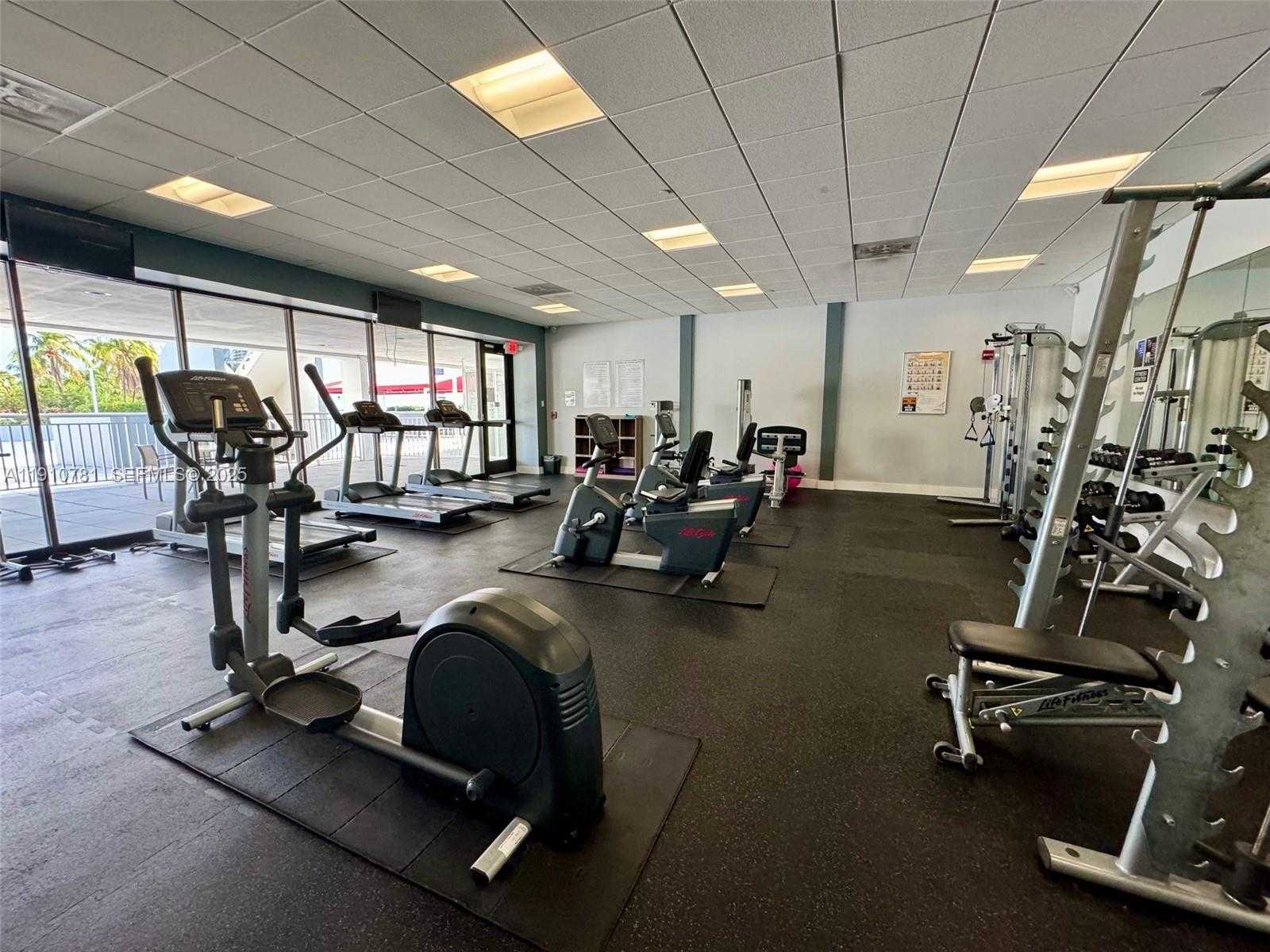 Small Image of 3675 NORTH COUNTRY CLUB DR #1906, Aventura Number 52