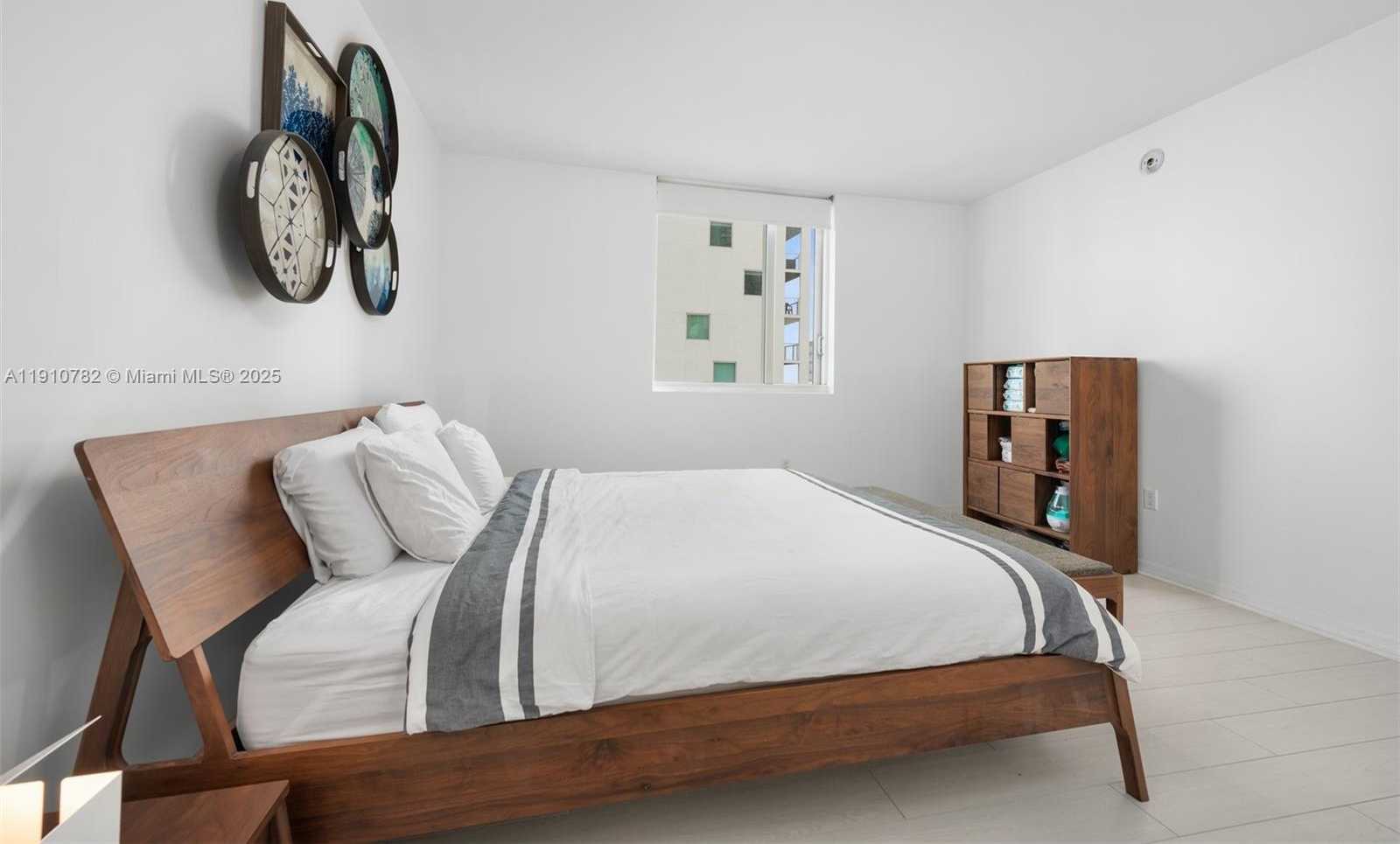 Small Image of 55 SOUTH EAST 6TH ST #2610, Miami Number 16