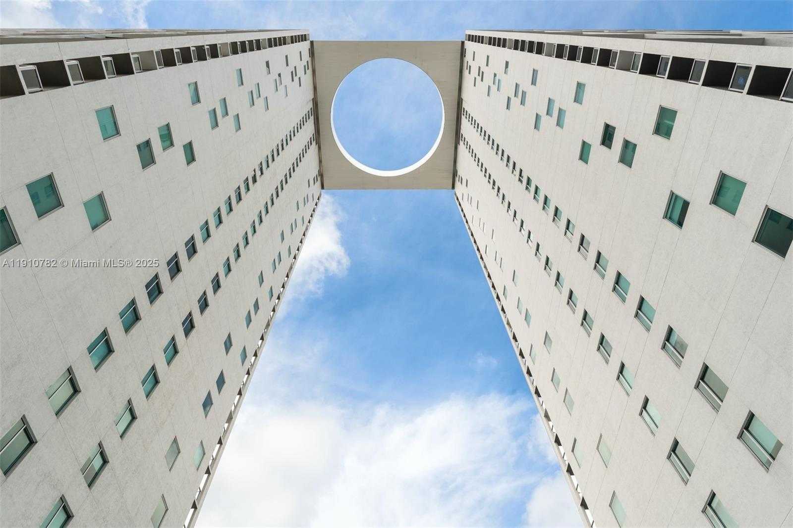 Small Image of 55 SOUTH EAST 6TH ST #2610, Miami Number 27