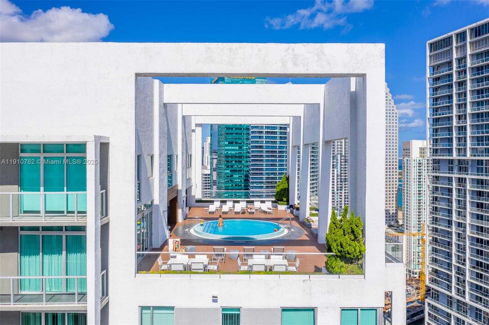 Small Image of 55 SOUTH EAST 6TH ST #2610, Miami Number 40