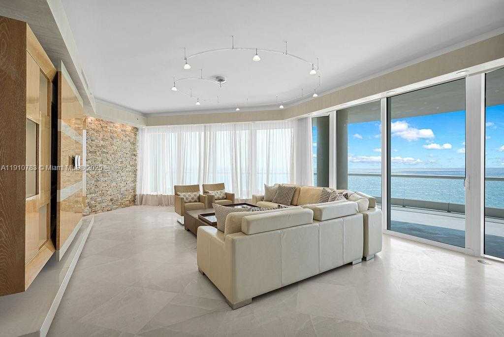 Small Image of 16047 COLLINS AVE #1104, Sunny Isles Beach Number 3