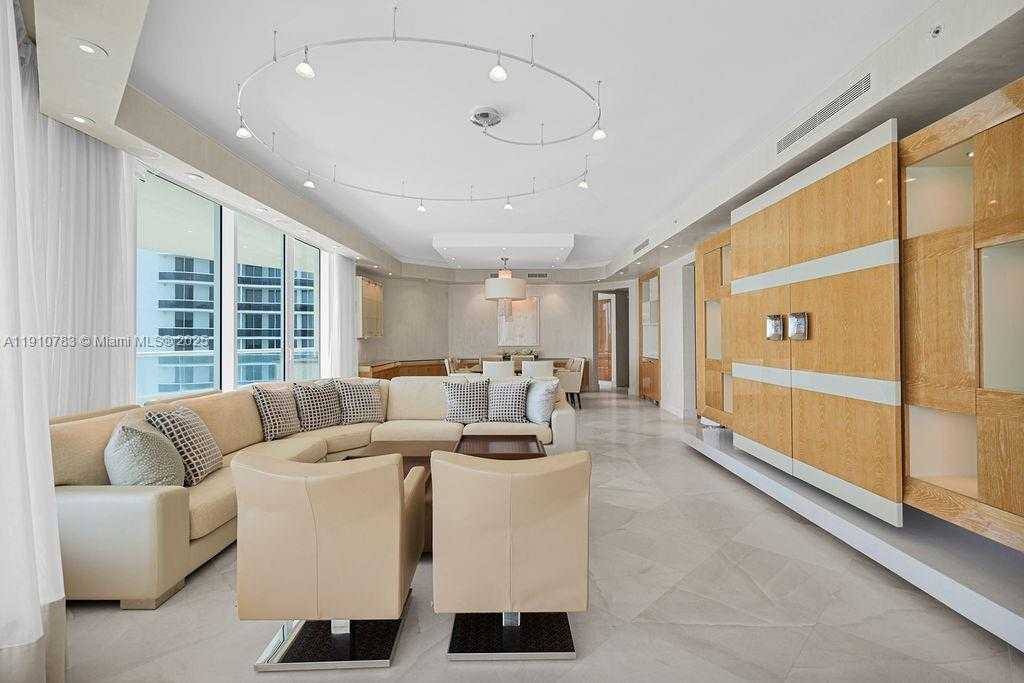 Small Image of 16047 COLLINS AVE #1104, Sunny Isles Beach Number 6