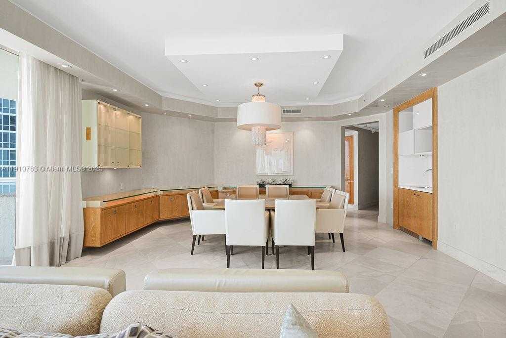 Small Image of 16047 COLLINS AVE #1104, Sunny Isles Beach Number 7