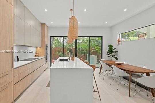 Small Image of 3255 PERCIVAL AVE #3255, Coconut Grove Number 13