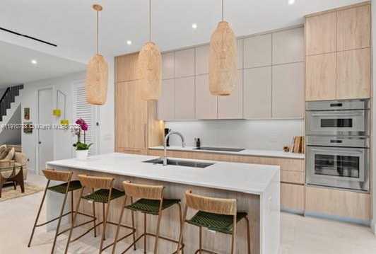 Small Image of 3255 PERCIVAL AVE #3255, Coconut Grove Number 14