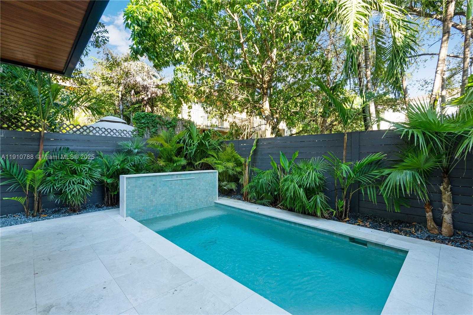 Small Image of 3255 PERCIVAL AVE #3255, Coconut Grove Number 24