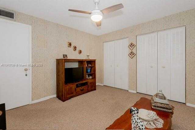 Small Image of 1890 WEST 56TH ST #1423, Hialeah Number 12