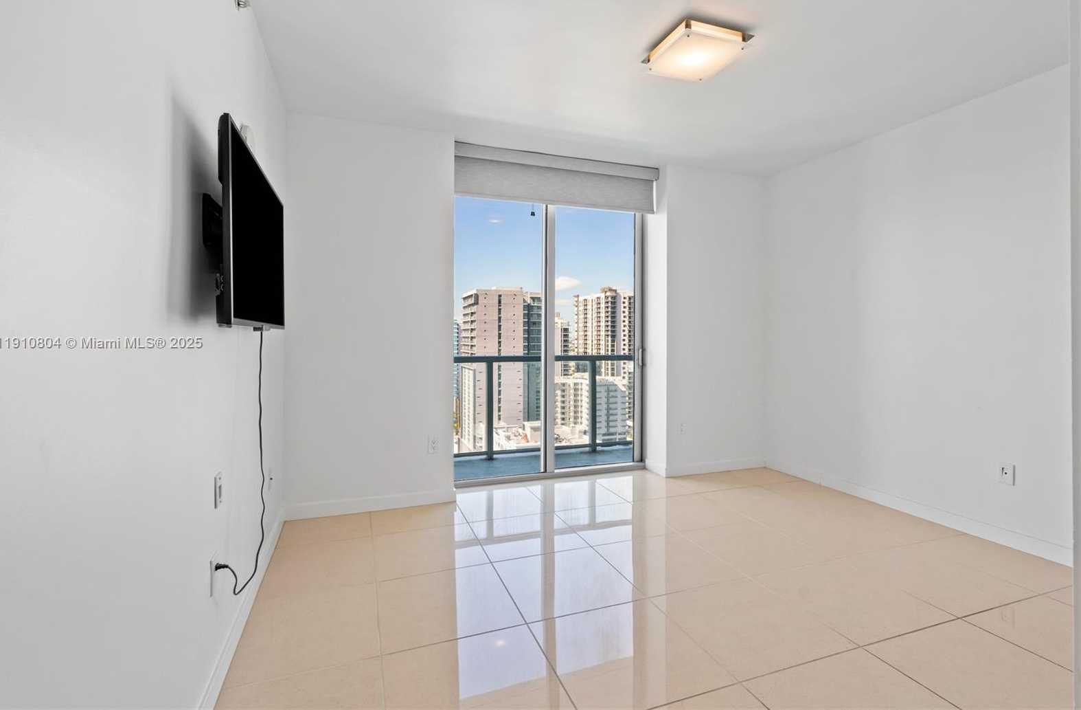 Small Image of 1111 SOUTH WEST 1ST AVE #2414N, Miami Number 16