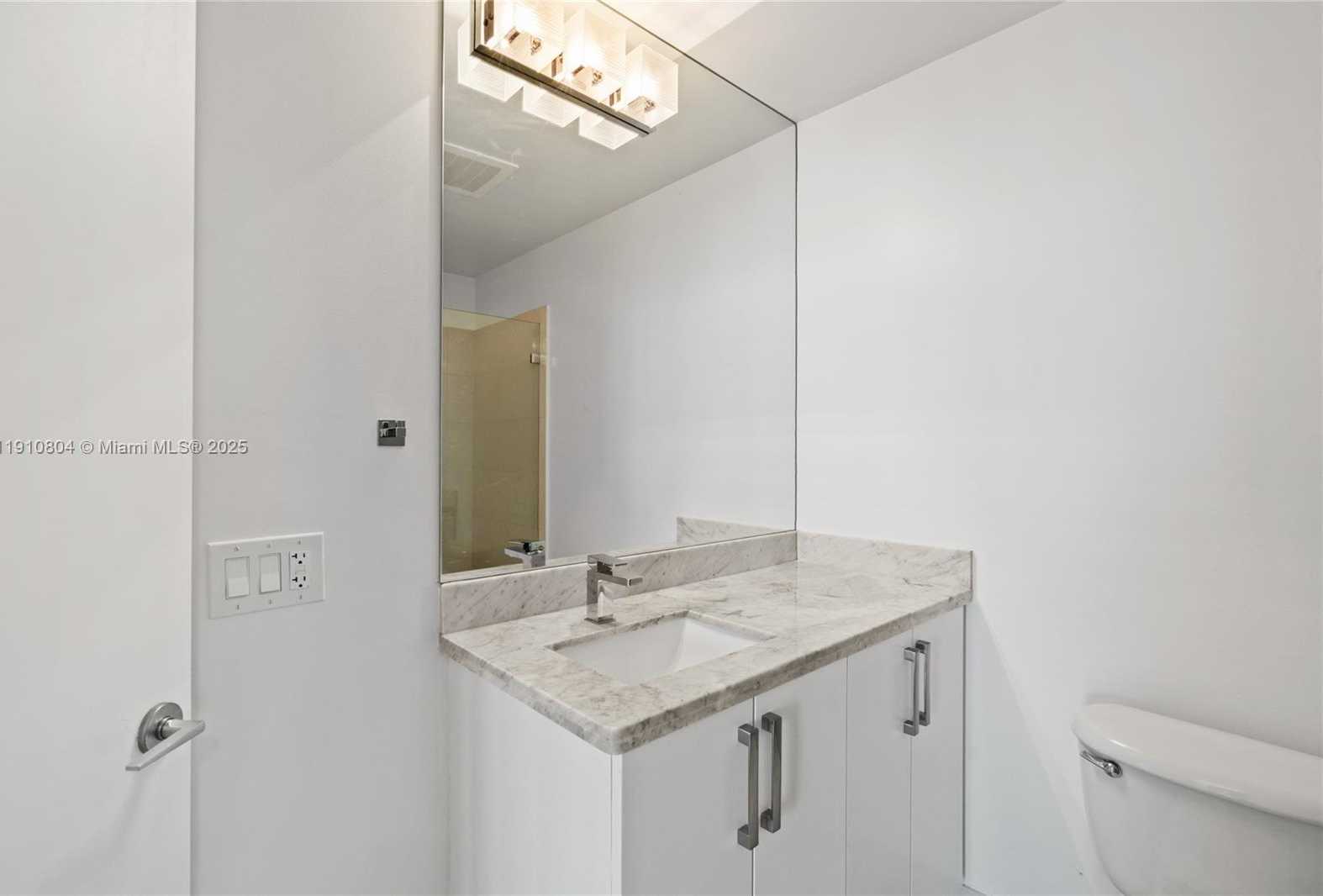 Small Image of 1111 SOUTH WEST 1ST AVE #2414N, Miami Number 27