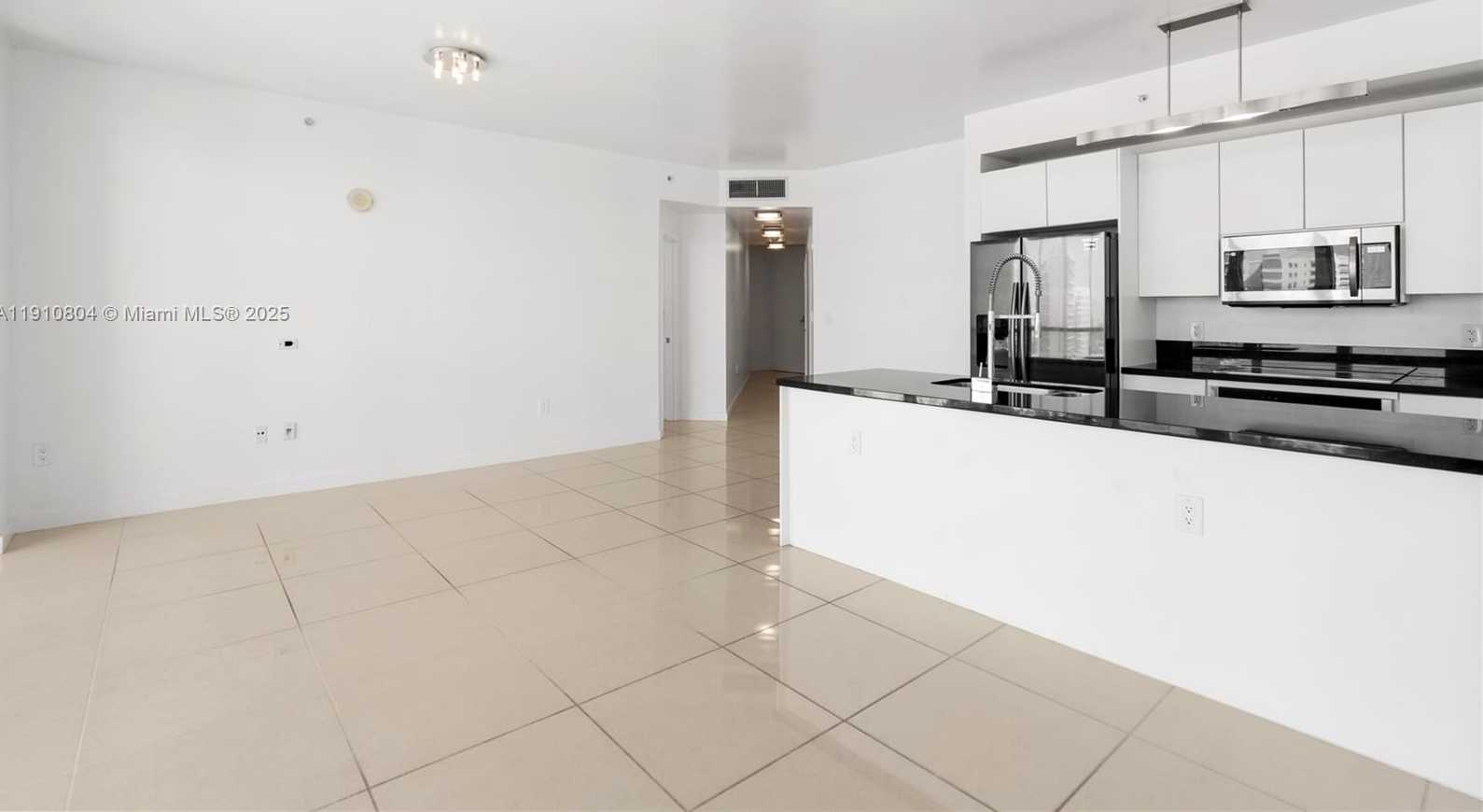 Small Image of 1111 SOUTH WEST 1ST AVE #2414N, Miami Number 4