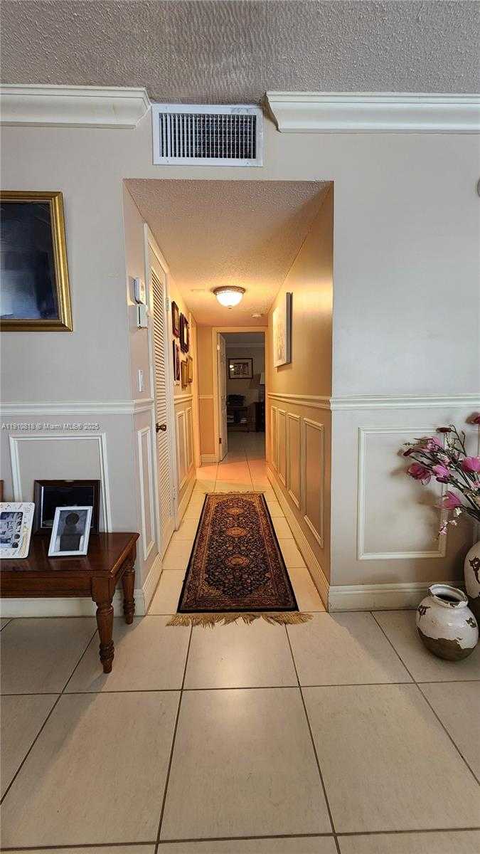 Small Image of 1825 SOUTH OCEAN DR #209, Hallandale Beach Number 17