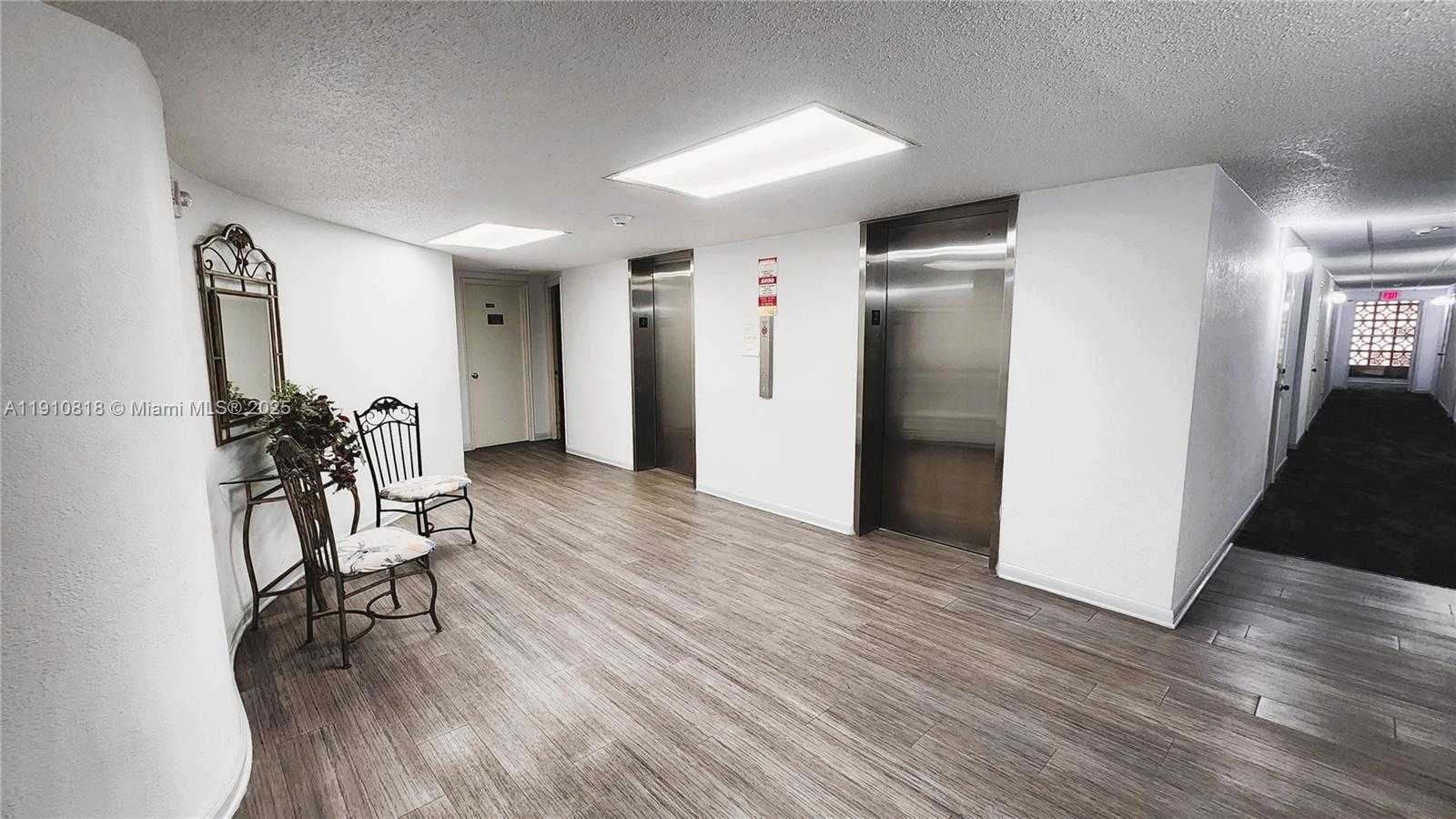 Small Image of 1825 SOUTH OCEAN DR #209, Hallandale Beach Number 27