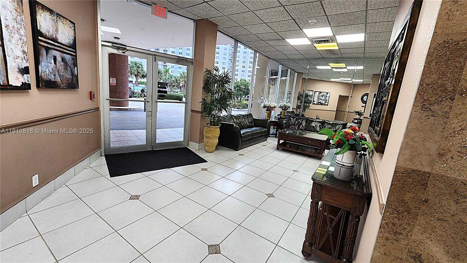 Small Image of 1825 SOUTH OCEAN DR #209, Hallandale Beach Number 29