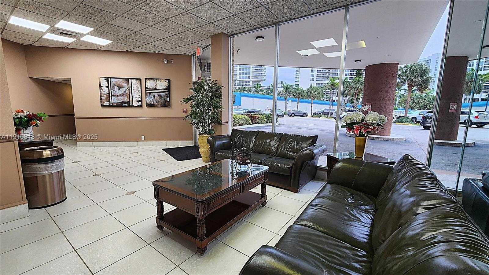 Small Image of 1825 SOUTH OCEAN DR #209, Hallandale Beach Number 31