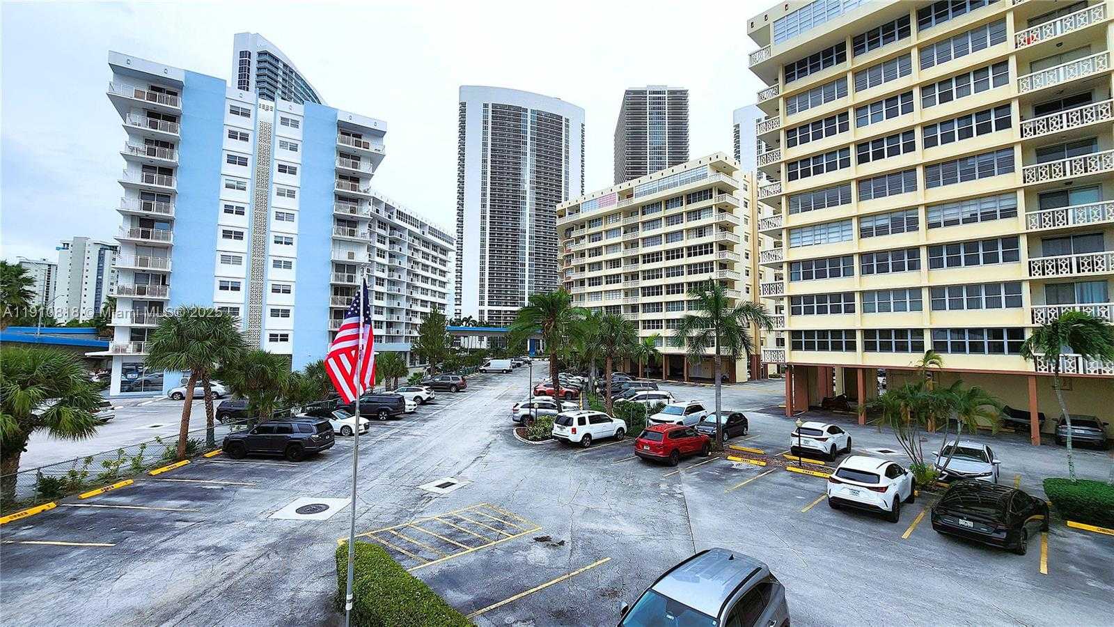 Small Image of 1825 SOUTH OCEAN DR #209, Hallandale Beach Number 39