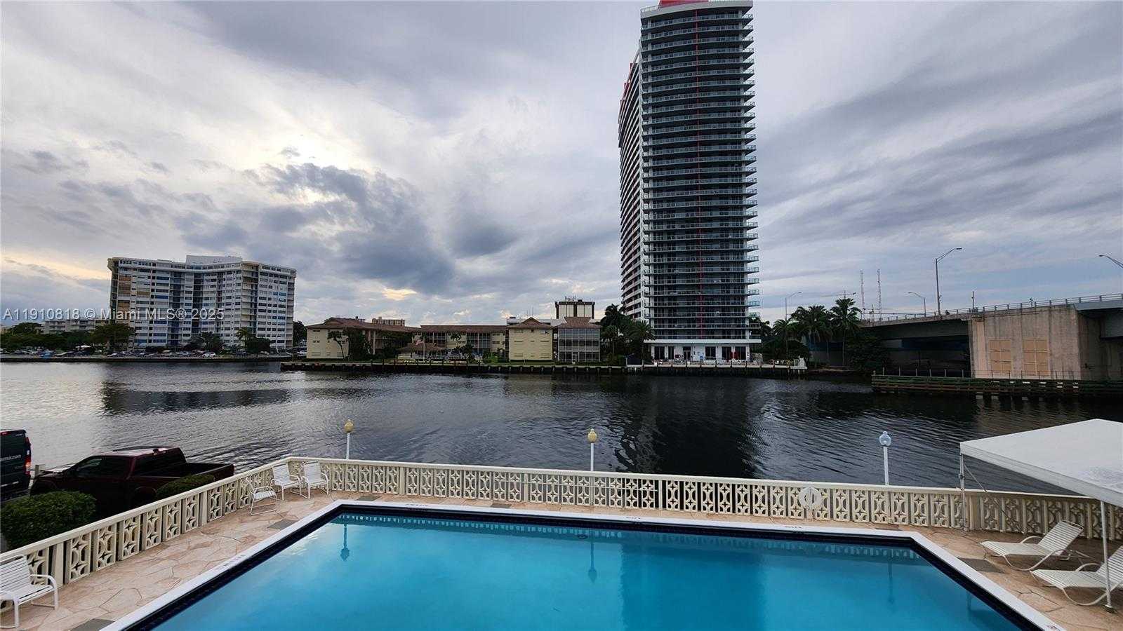 Small Image of 1825 SOUTH OCEAN DR #209, Hallandale Beach Number 45
