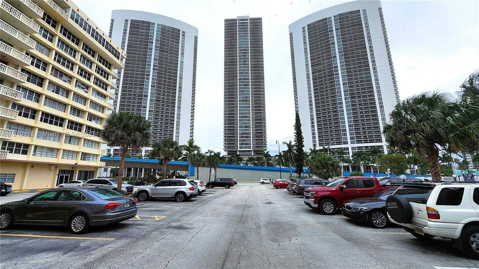 Small Image of 1825 SOUTH OCEAN DR #209, Hallandale Beach Number 50