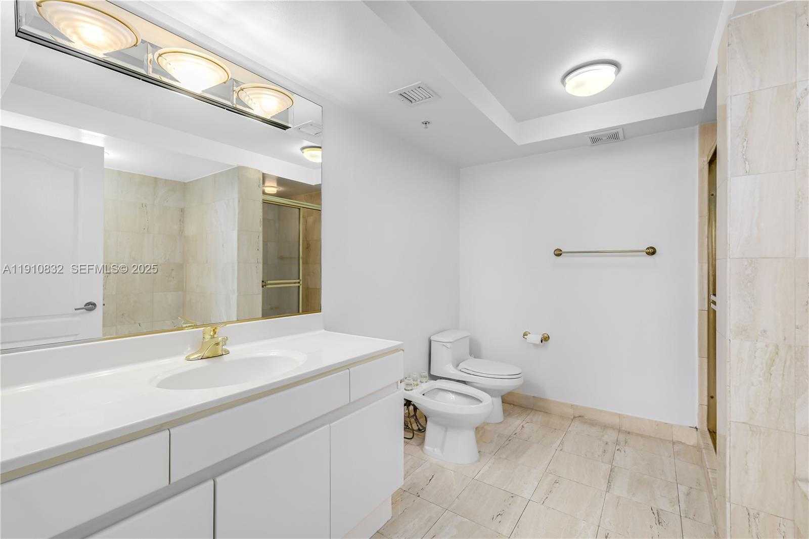 Small Image of 1800 SUNSET HARBOUR DR #715, Miami Beach Number 23
