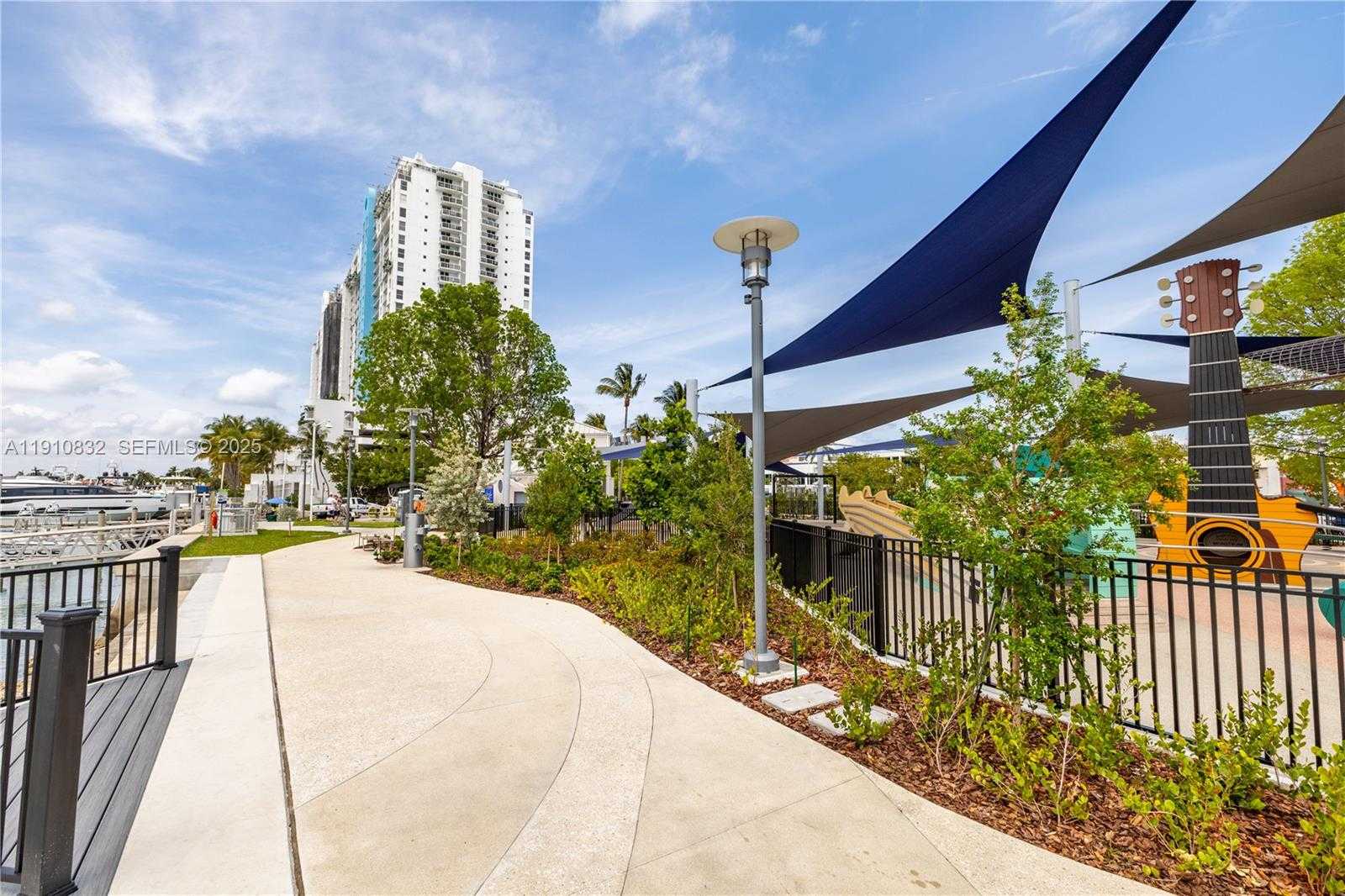 Small Image of 1800 SUNSET HARBOUR DR #715, Miami Beach Number 47