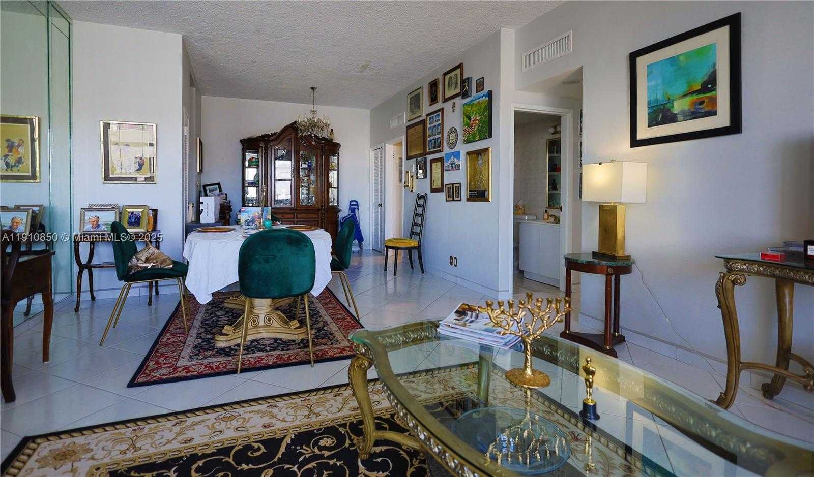 Small Image of 9225 COLLINS AVE #Penthouse C, Surfside Number 23