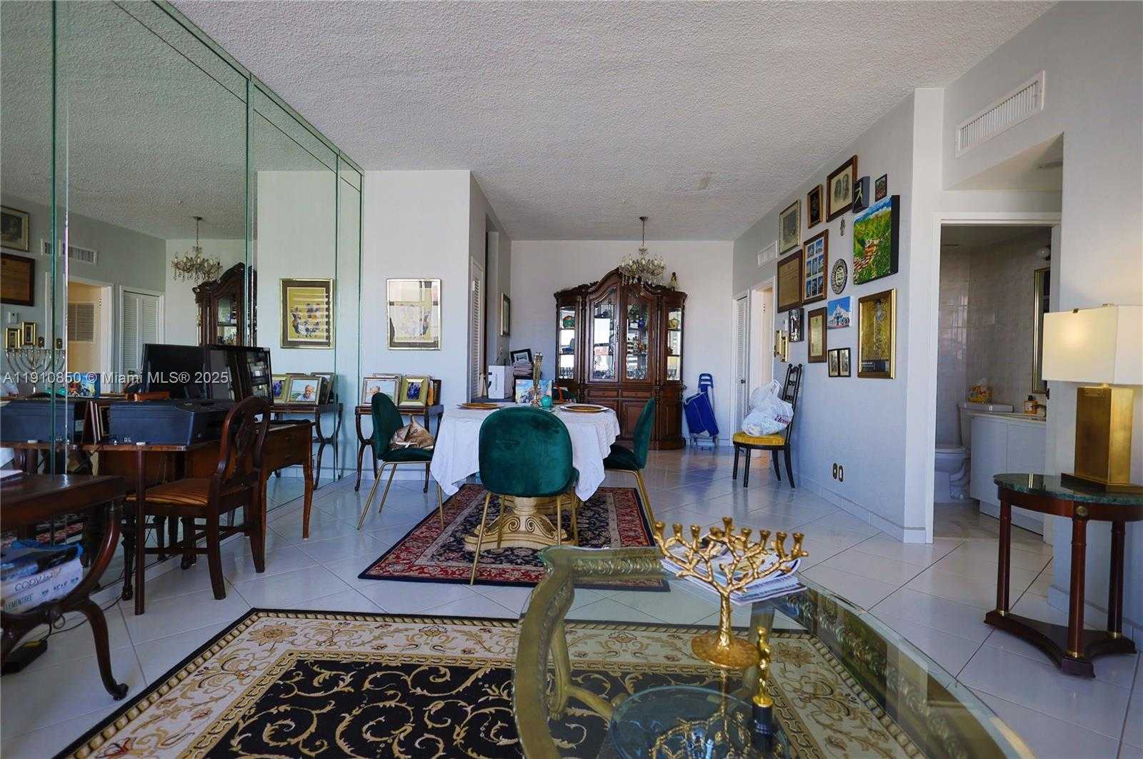 Small Image of 9225 COLLINS AVE #Penthouse C, Surfside Number 33