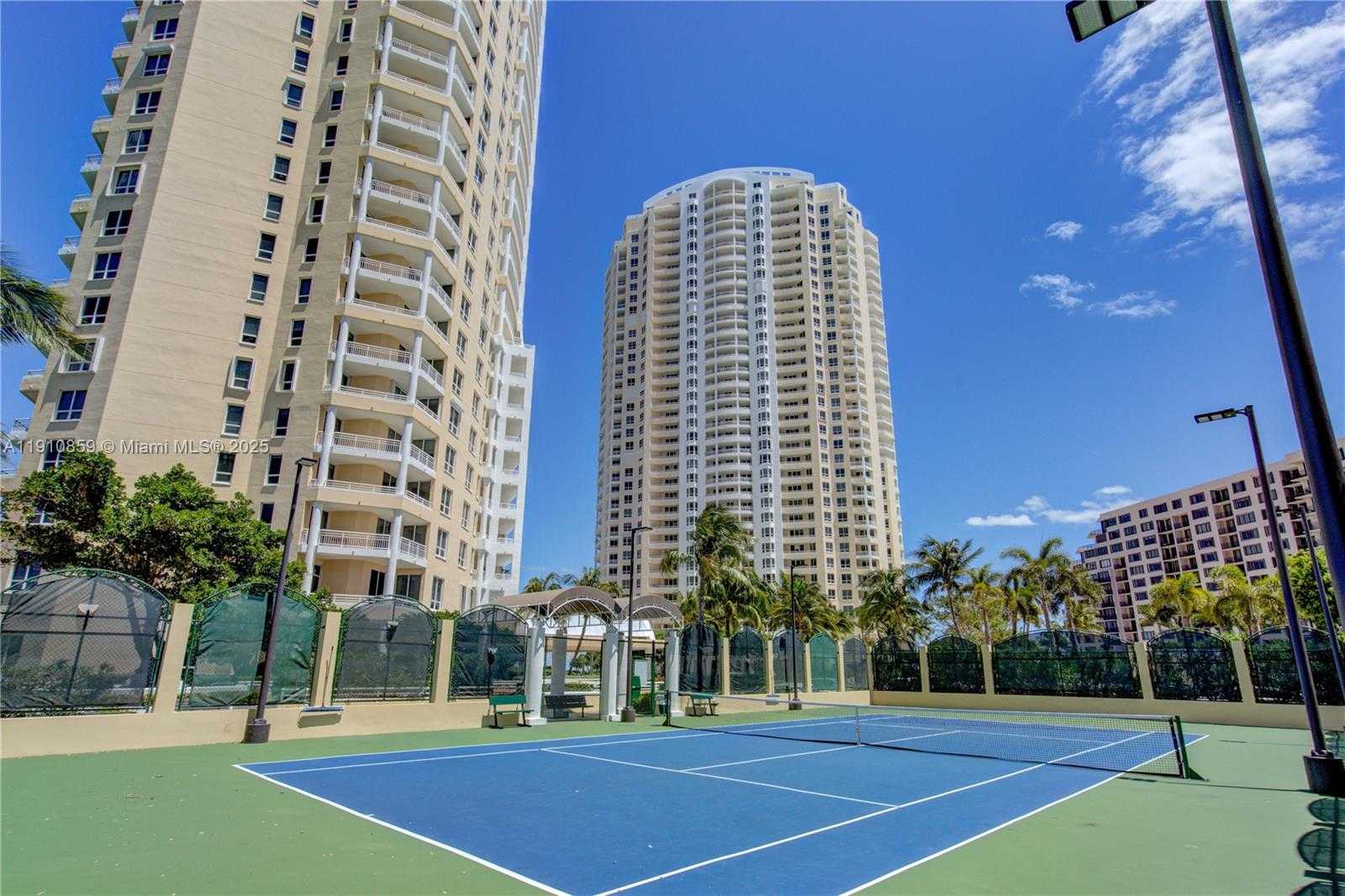 Small Image of 808 EAST BRICKELL KEY DR #2104, Miami Number 22