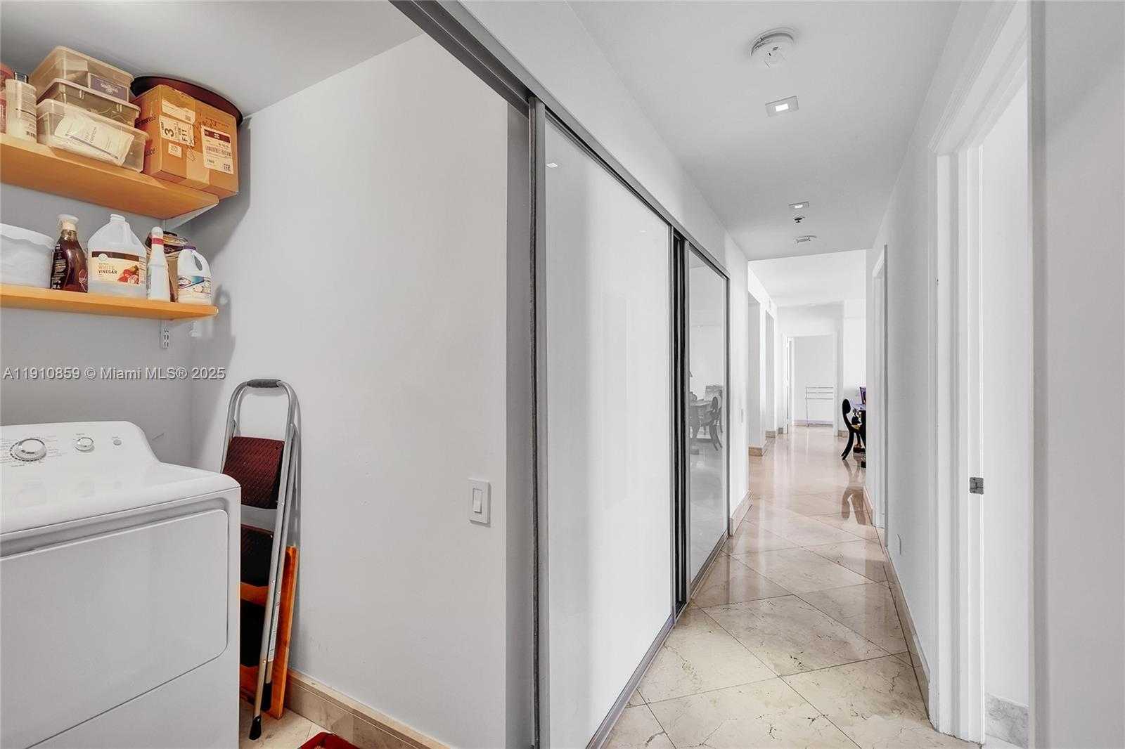 Small Image of 808 EAST BRICKELL KEY DR #2104, Miami Number 8