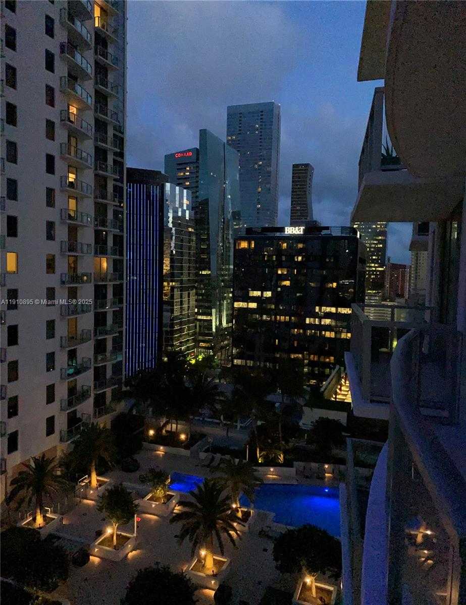 Small Image of 1050 BRICKELL AVE #1904, Miami Number 12