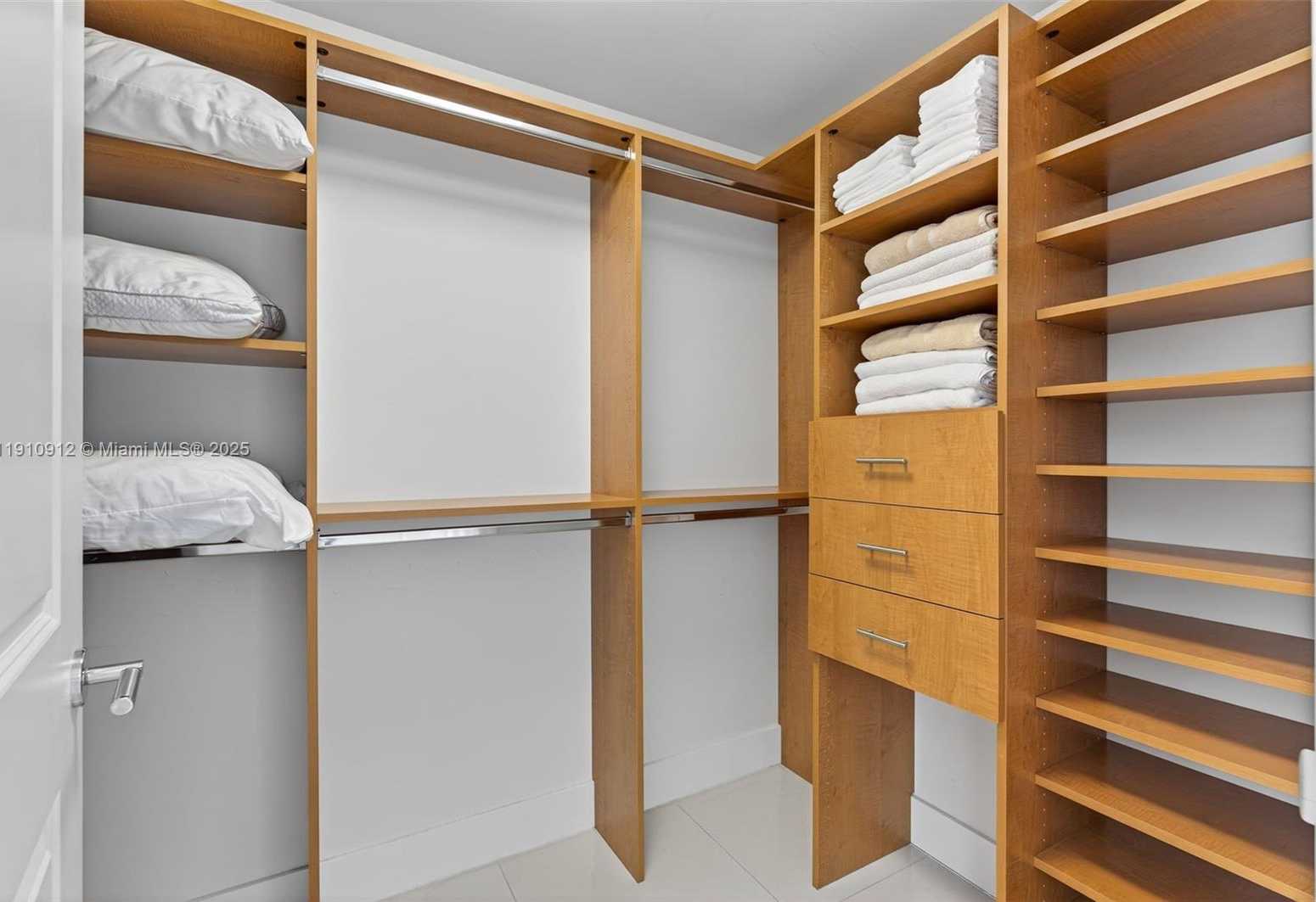 Small Image of 1 NORTH OCEAN BLVD #1513, Pompano Beach Number 16