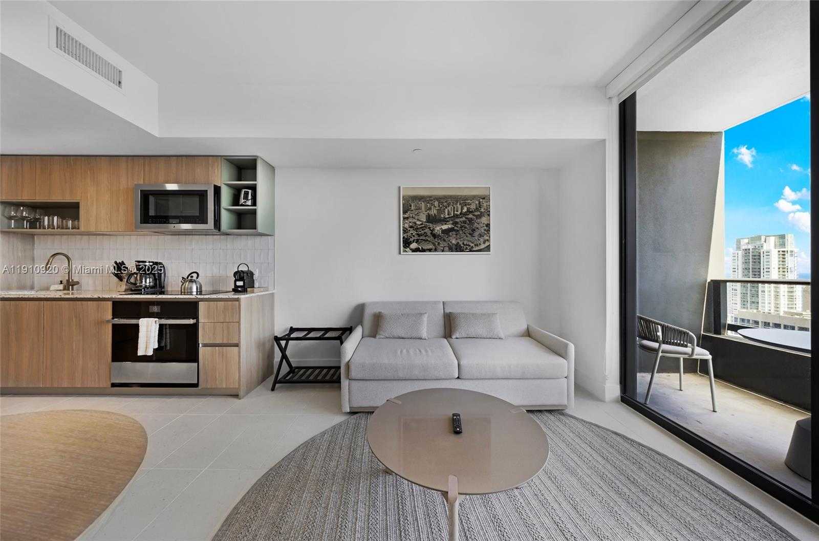 Small Image of 159 NORTH EAST 6TH ST #4007, Miami Number 11