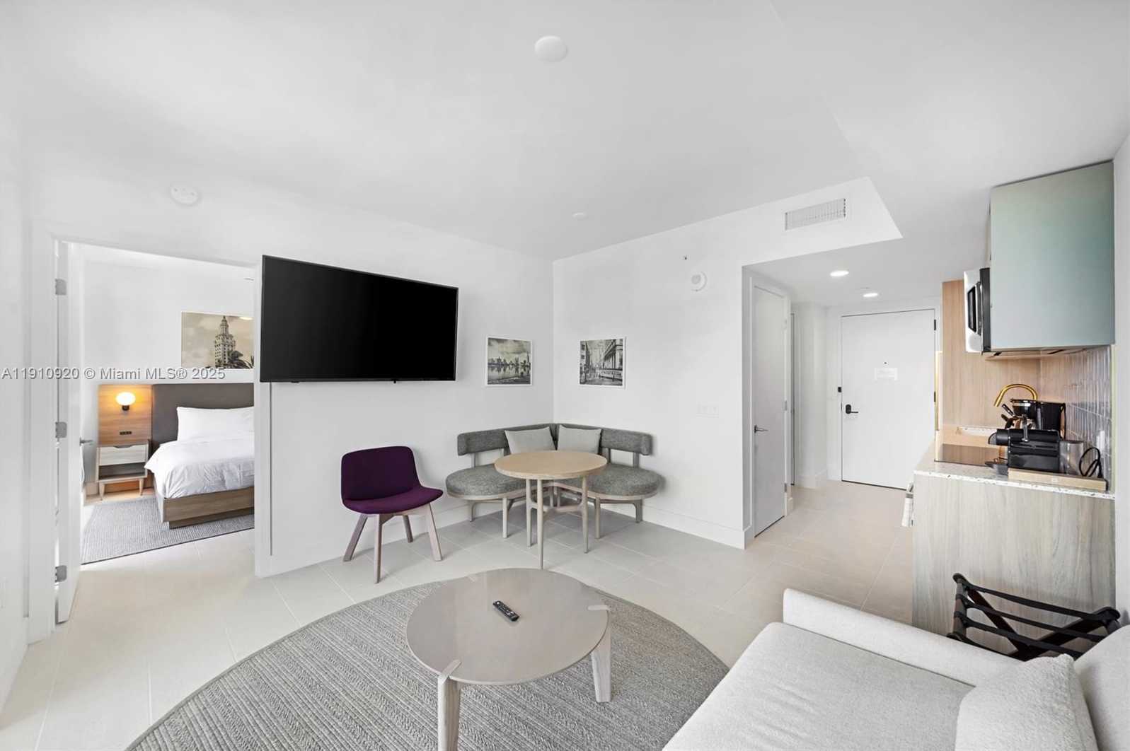 Small Image of 159 NORTH EAST 6TH ST #4007, Miami Number 13