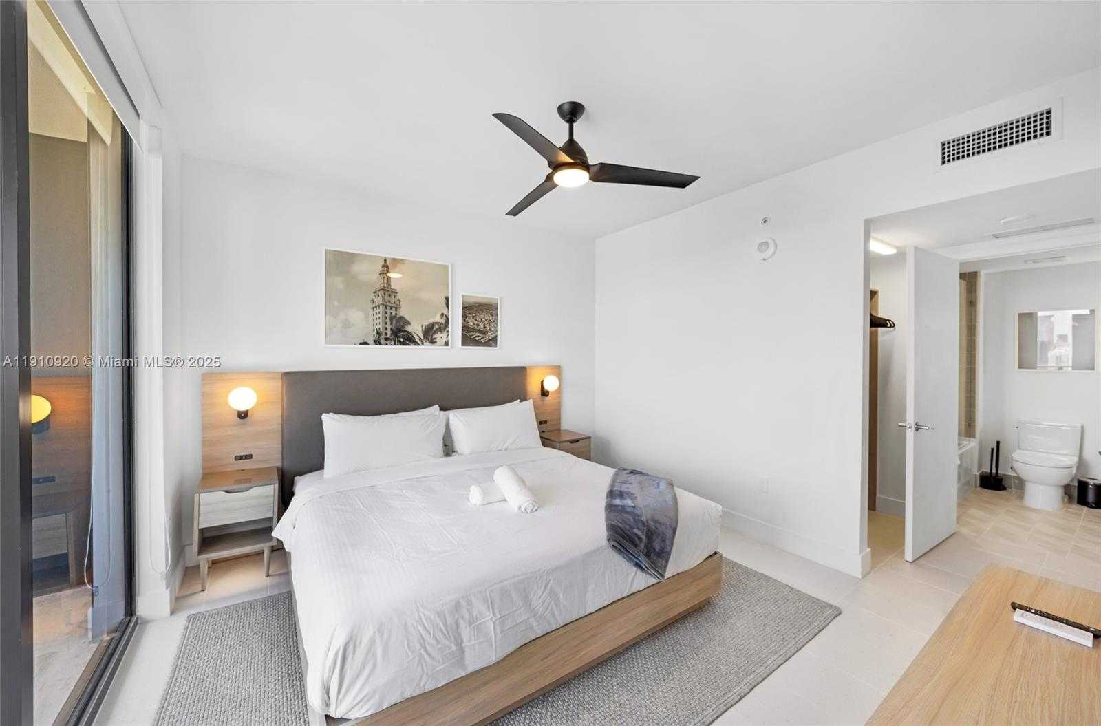 Small Image of 159 NORTH EAST 6TH ST #4007, Miami Number 17