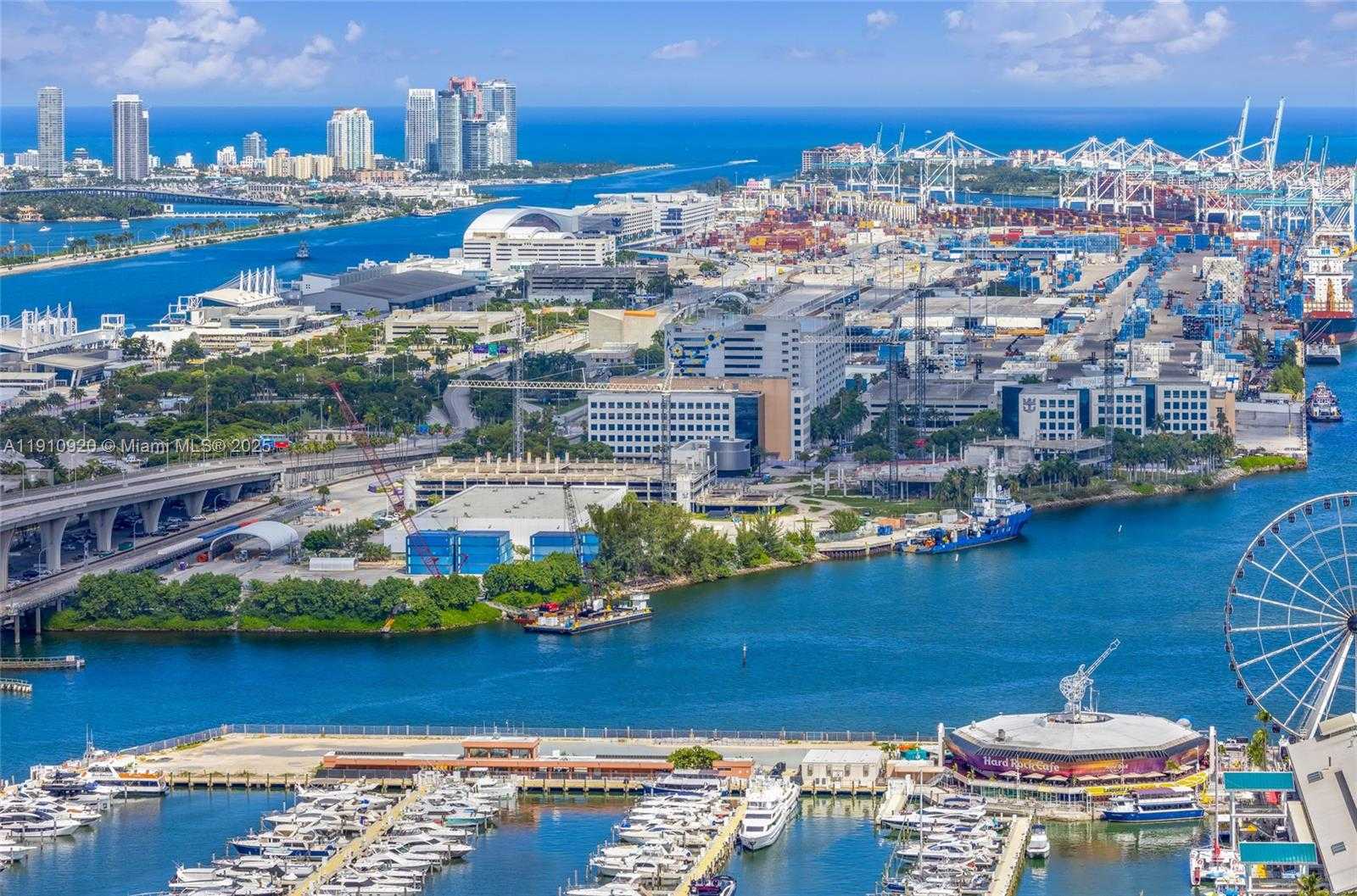 Small Image of 159 NORTH EAST 6TH ST #4007, Miami Number 32