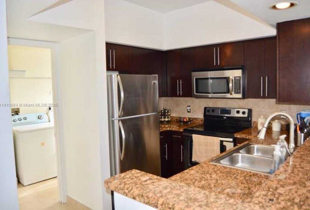 Small Image of 3205 NORTH EAST 184TH ST #9302, Aventura Number 6