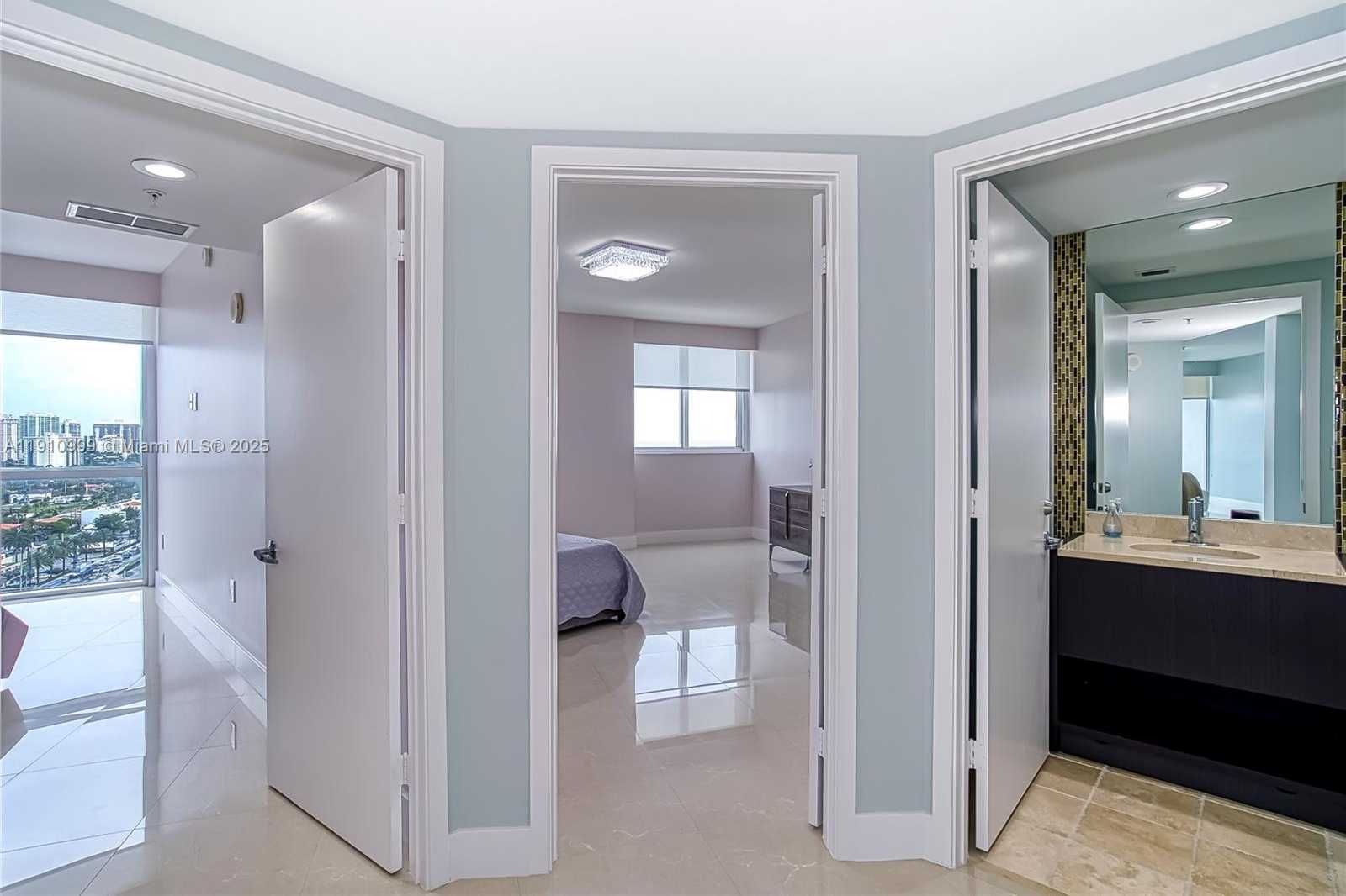 Small Image of 18201 COLLINS AVE #1701, Sunny Isles Beach Number 15