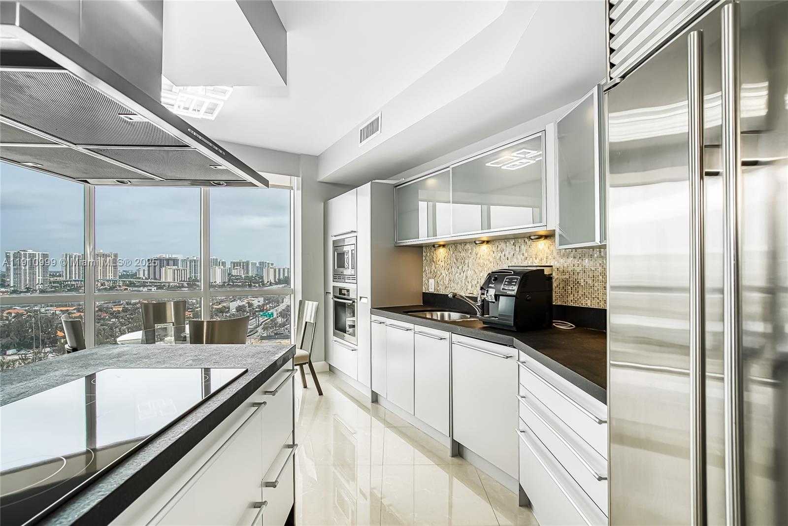Small Image of 18201 COLLINS AVE #1701, Sunny Isles Beach Number 7