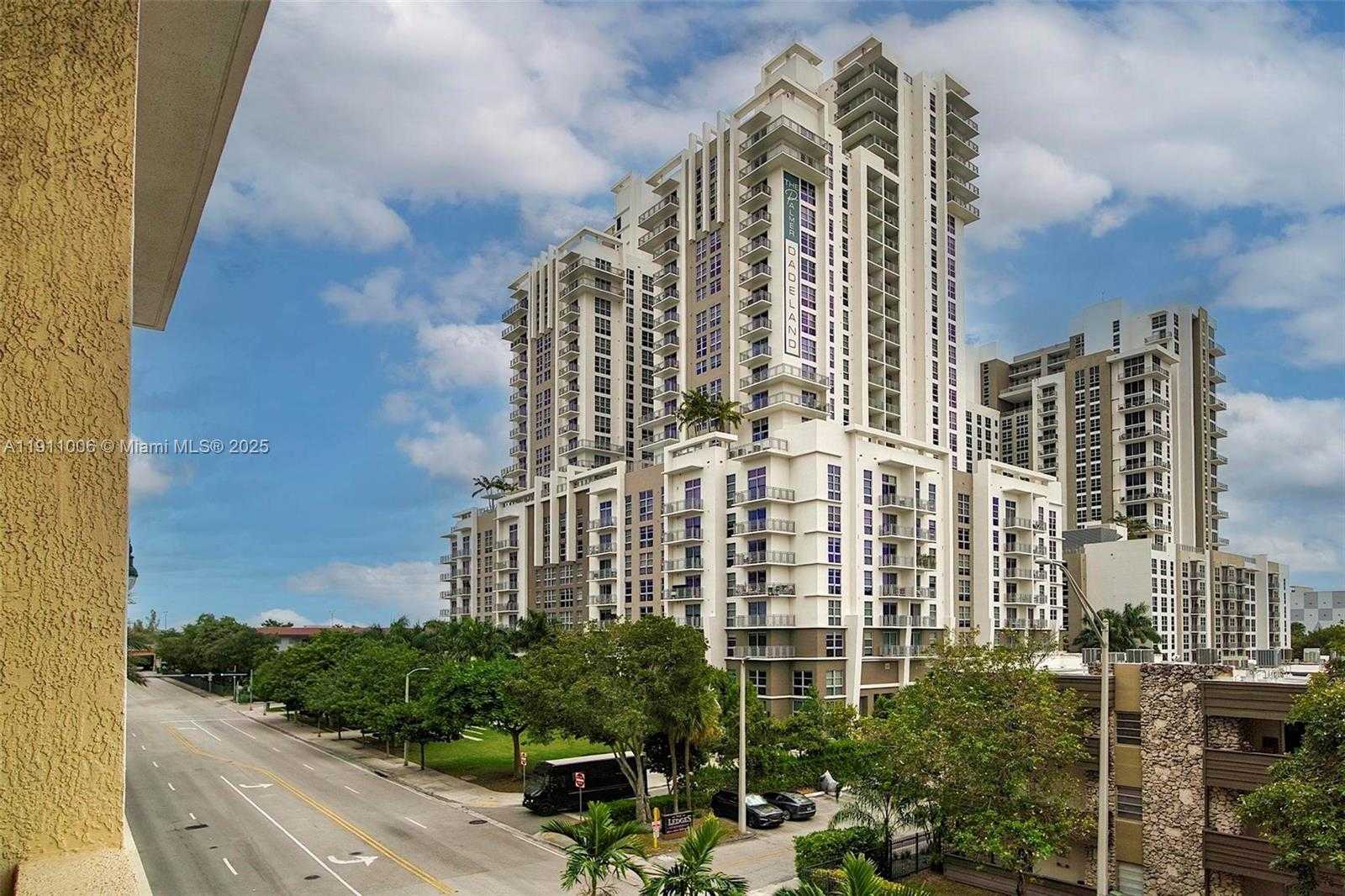 Small Image of 8390 SOUTH WEST 72ND AVE #320, Miami Number 11