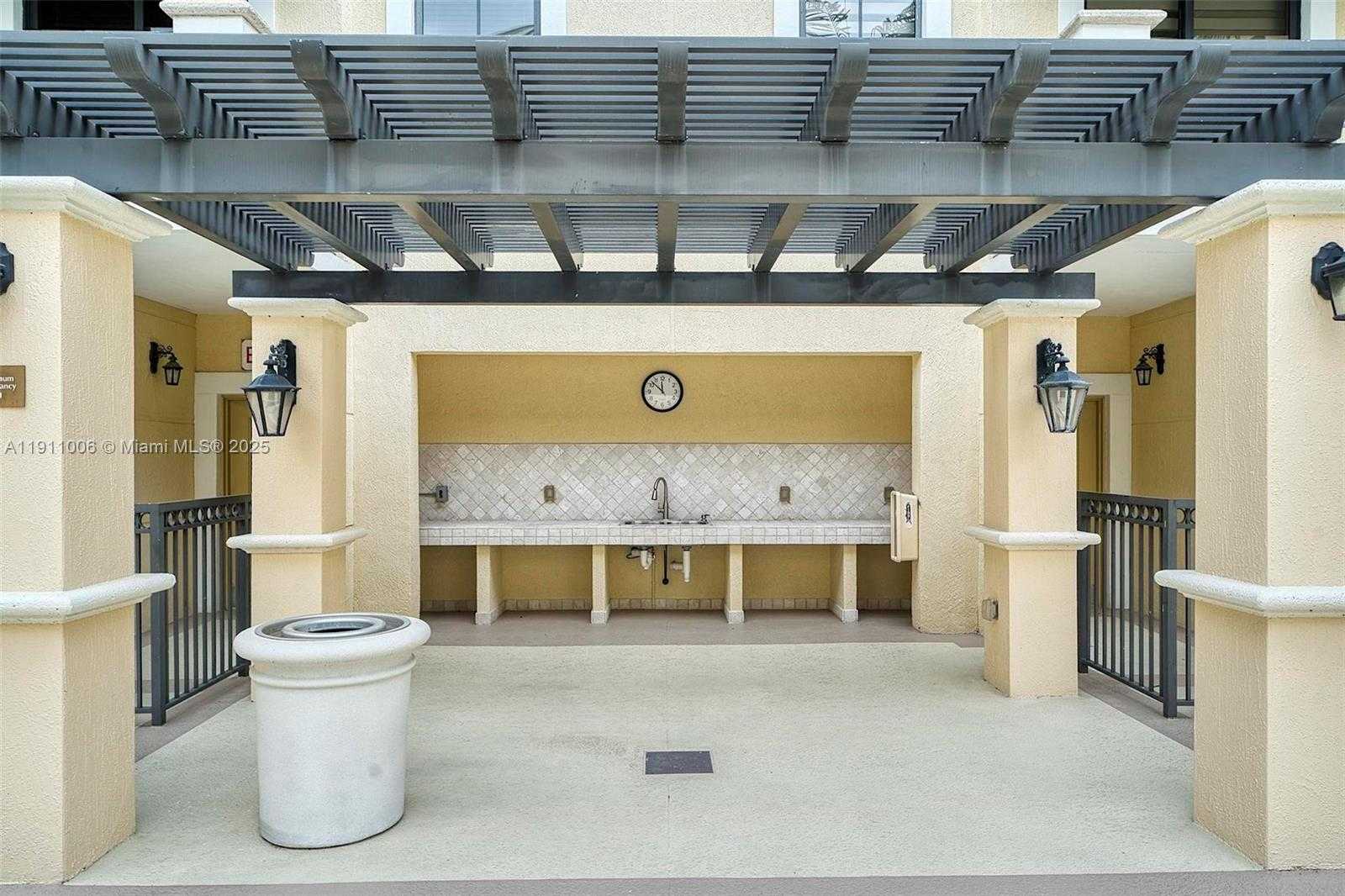 Small Image of 8390 SOUTH WEST 72ND AVE #320, Miami Number 43