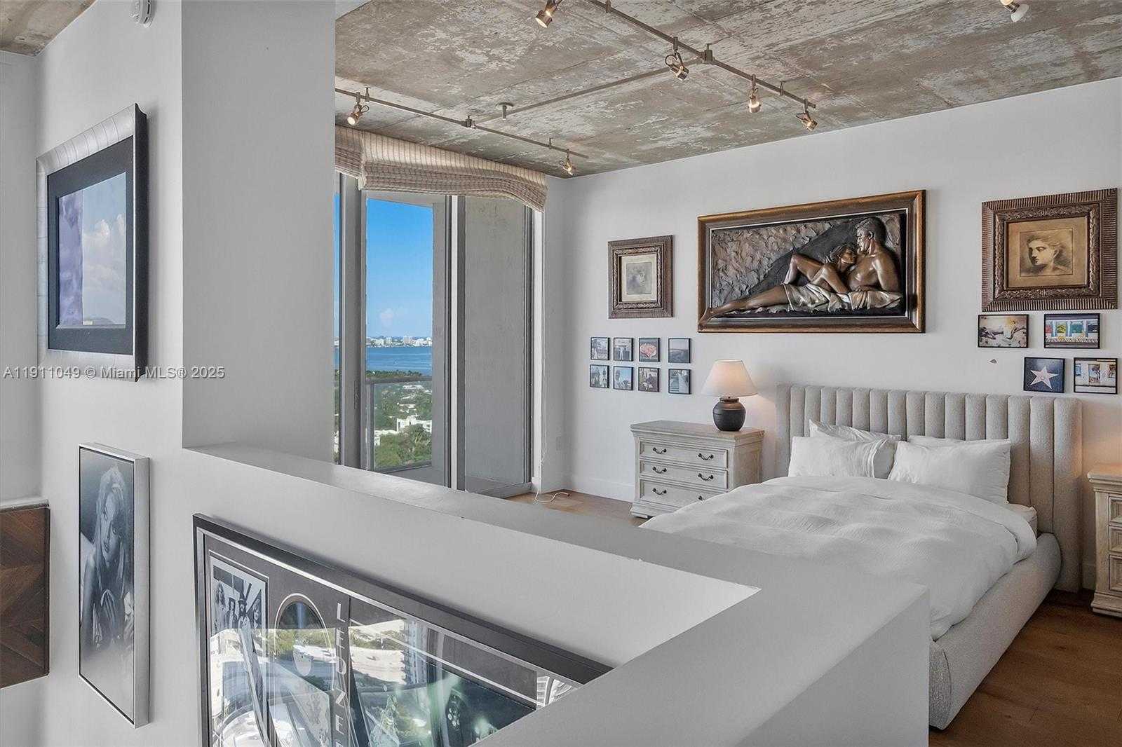 Small Image of 3470 EAST COAST AVE #PH202, Miami Number 34