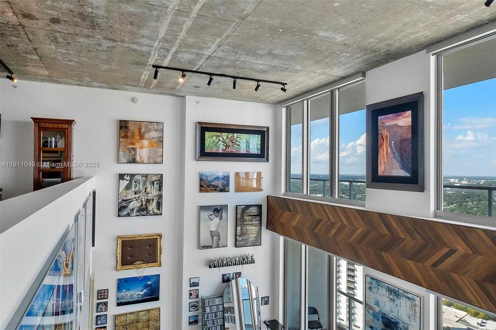 Small Image of 3470 EAST COAST AVE #PH202, Miami Number 44