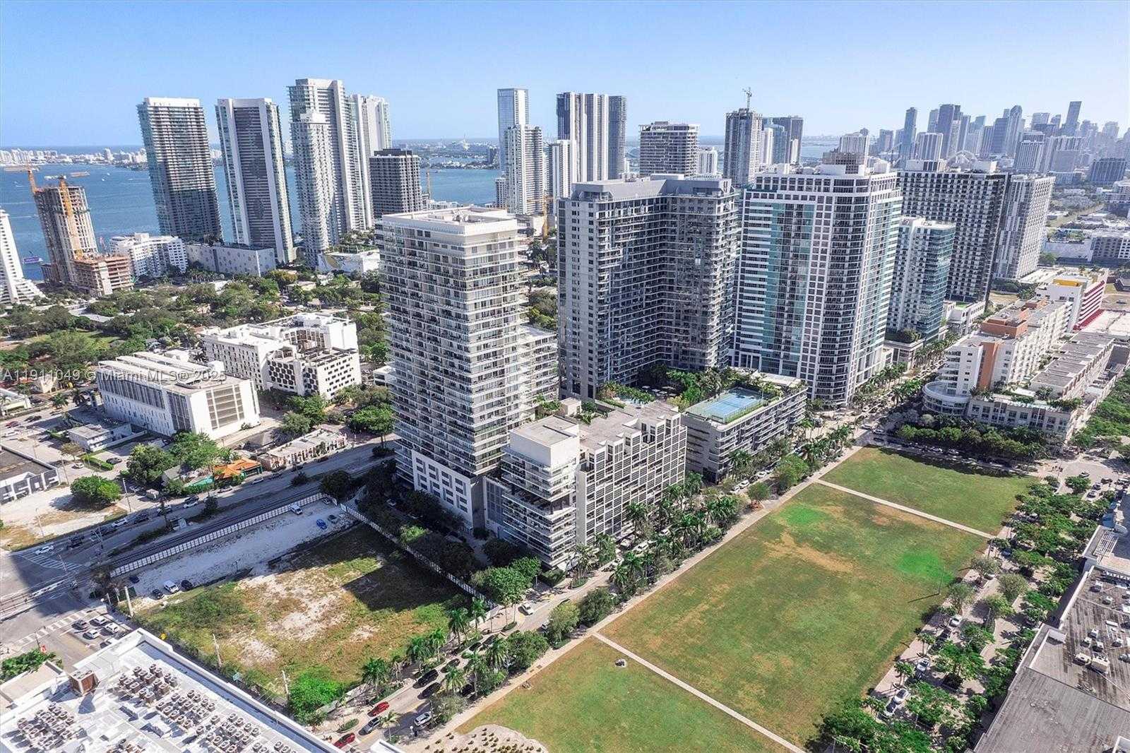 Small Image of 3470 EAST COAST AVE #PH202, Miami Number 70