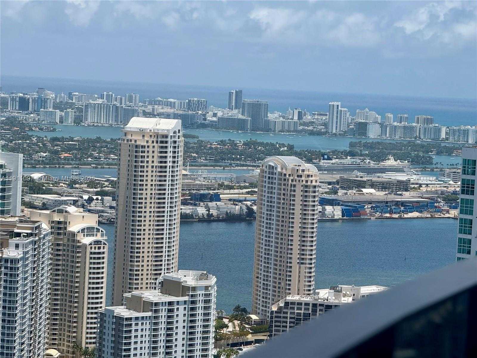 Small Image of 1000 BRICKELL PLZ #PH5807, Miami Number 30