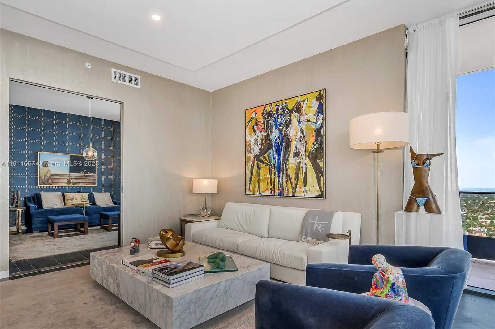 Small Image of 1000 BRICKELL PLZ #PH5807, Miami Number 9