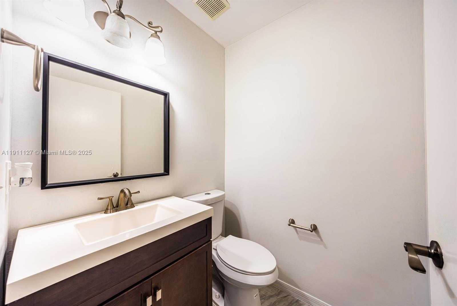 Small Image of 14036 SOUTH WEST 179TH ST, Miami Number 9