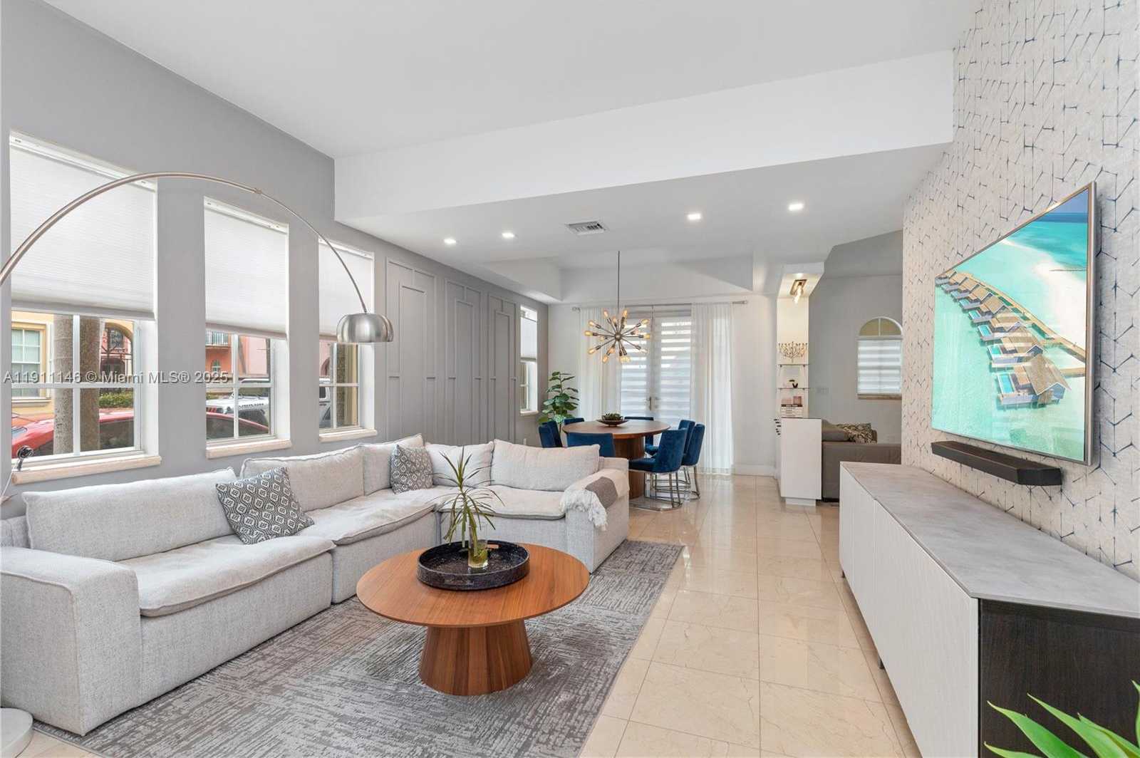 Small Image of 18395 NORTH EAST 30TH CT #18395, Aventura Number 2