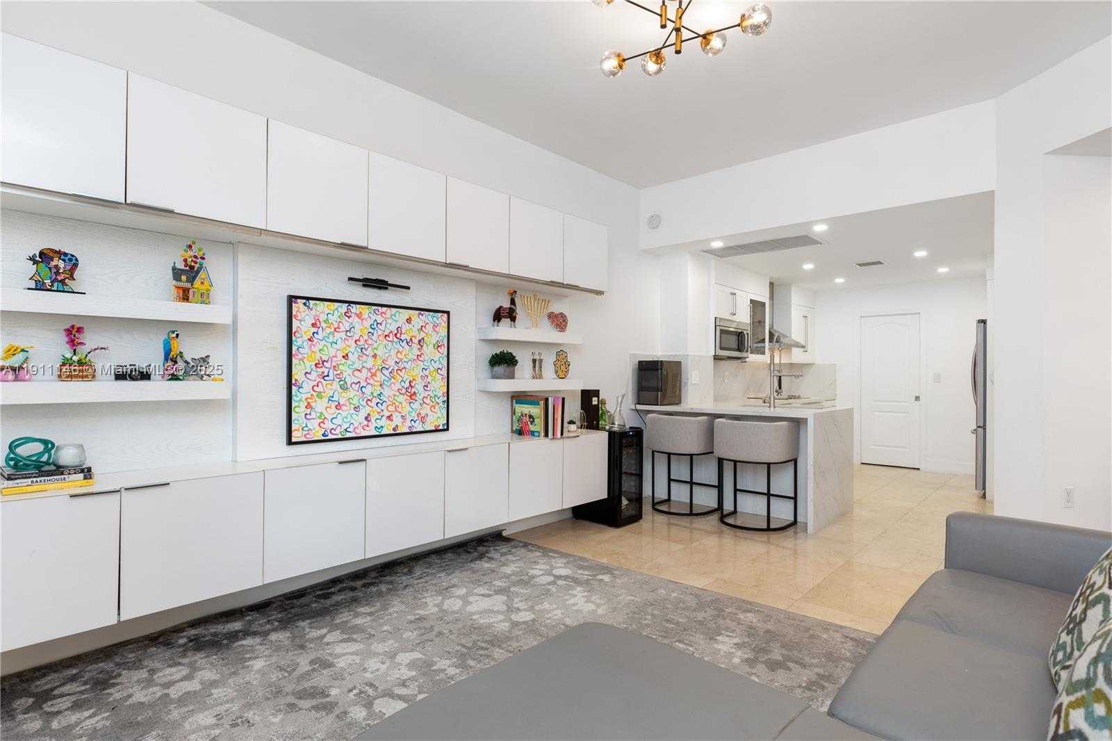 Small Image of 18395 NORTH EAST 30TH CT #18395, Aventura Number 8